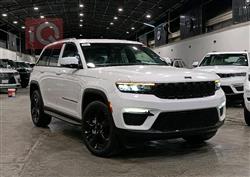 جیپ گراند شیرۆکی